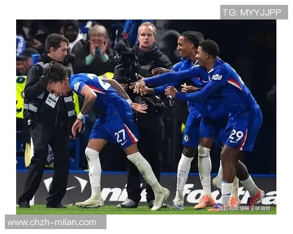 风暴天气致利物浦球迷前往斯坦福桥遭遇阻碍和延误