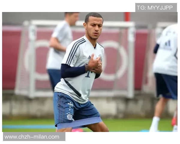 米体报道斯帕莱蒂将助力弗拉霍维奇提升实力或考虑续约事宜