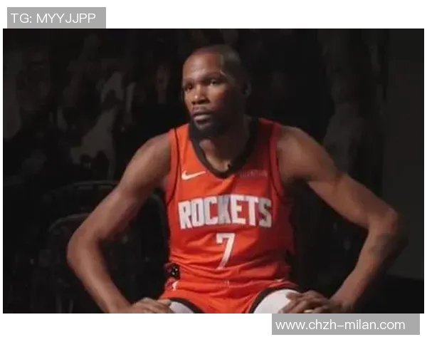 杜兰特因家庭事务缺席对阵太阳和勇士的客场比赛引发关注 杜兰特因家庭事务缺席对阵太阳和勇士的客场比赛引发关注