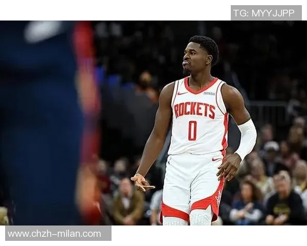 霍勒迪称赞阿夫迪亚在关键时刻的领导能力是球队的重要依靠