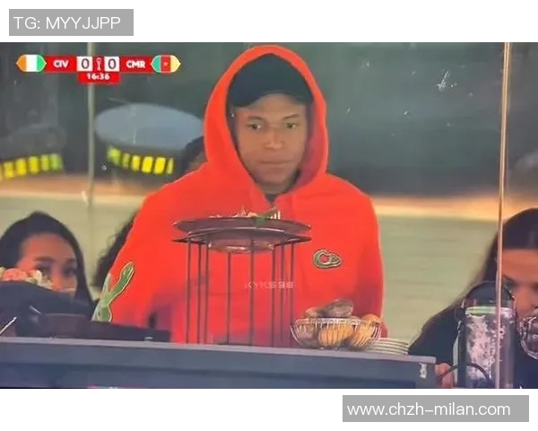 查马杜神奇折射助喀麦隆迅速扳平姆巴佩场边热情庆祝